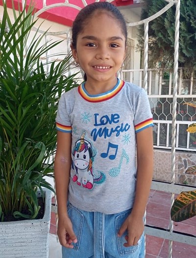 Help Angie Lorena by becoming a child sponsor. Sponsoring a child is a rewarding and heartwarming experience.