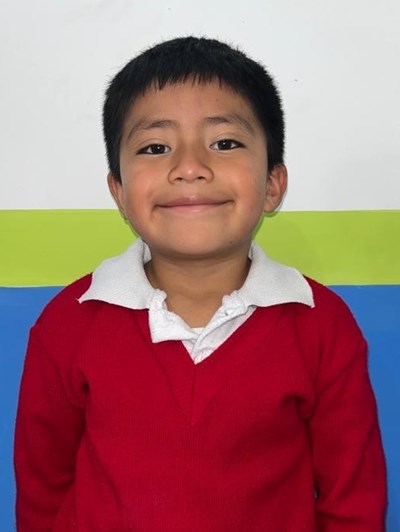 Help Ian Humberto by becoming a child sponsor. Sponsoring a child is a rewarding and heartwarming experience.