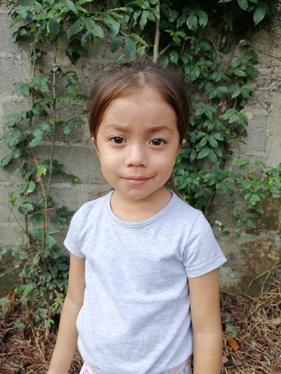 Help Zoe Liliam by becoming a child sponsor. Sponsoring a child is a rewarding and heartwarming experience.