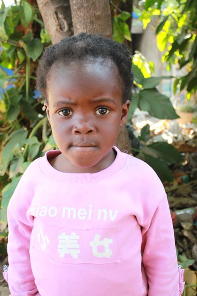 Help Florence by becoming a child sponsor. Sponsoring a child is a rewarding and heartwarming experience.