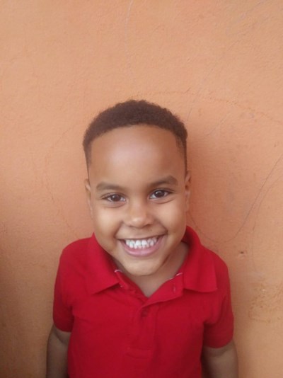 Help Liam by becoming a child sponsor. Sponsoring a child is a rewarding and heartwarming experience.