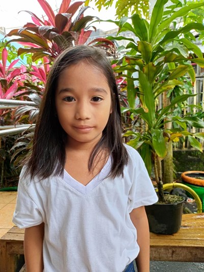 Help Princess B. by becoming a child sponsor. Sponsoring a child is a rewarding and heartwarming experience.