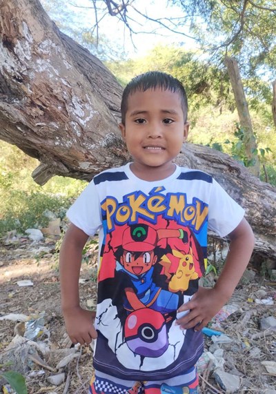 Help Luis Mateo by becoming a child sponsor. Sponsoring a child is a rewarding and heartwarming experience.