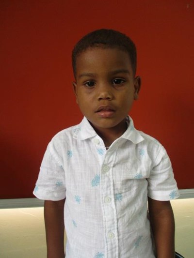 Help Daniel Alexander by becoming a child sponsor. Sponsoring a child is a rewarding and heartwarming experience.