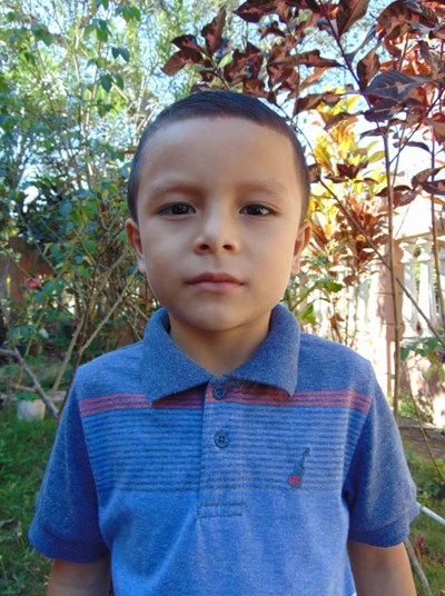 Help Jestin Johandry by becoming a child sponsor. Sponsoring a child is a rewarding and heartwarming experience.
