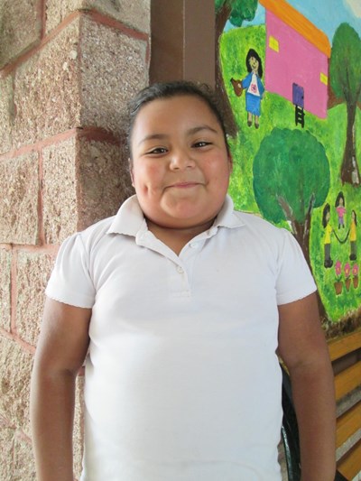 Help Diana Laura by becoming a child sponsor. Sponsoring a child is a rewarding and heartwarming experience.