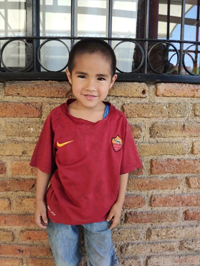 Help Angel Yandel by becoming a child sponsor. Sponsoring a child is a rewarding and heartwarming experience.