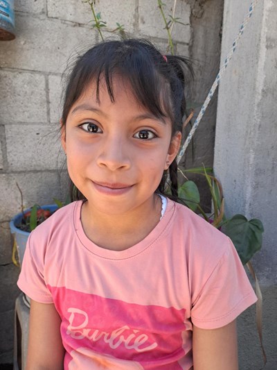 Help Dulce Daniela by becoming a child sponsor. Sponsoring a child is a rewarding and heartwarming experience.