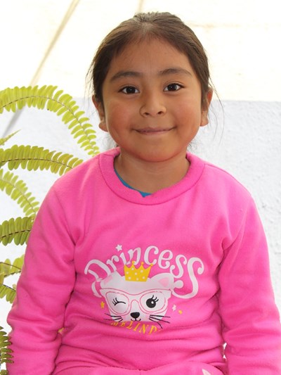 Help Elida Yomara Verenice by becoming a child sponsor. Sponsoring a child is a rewarding and heartwarming experience.