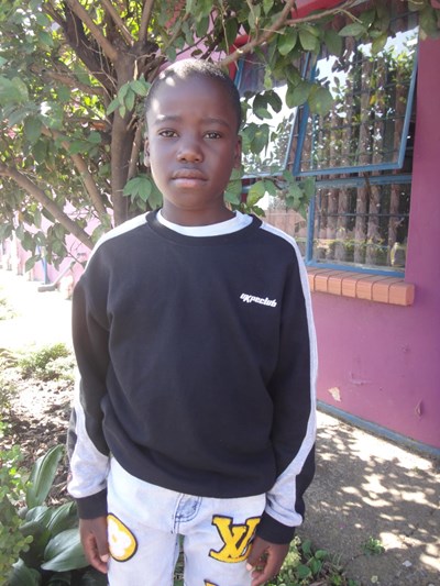 Help Erick Jr by becoming a child sponsor. Sponsoring a child is a rewarding and heartwarming experience.