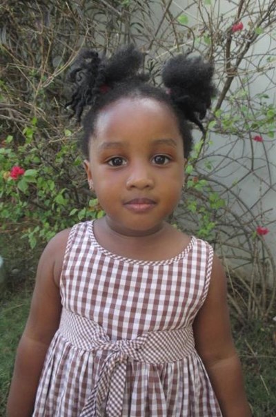 Help Yasleiry Michelle by becoming a child sponsor. Sponsoring a child is a rewarding and heartwarming experience.