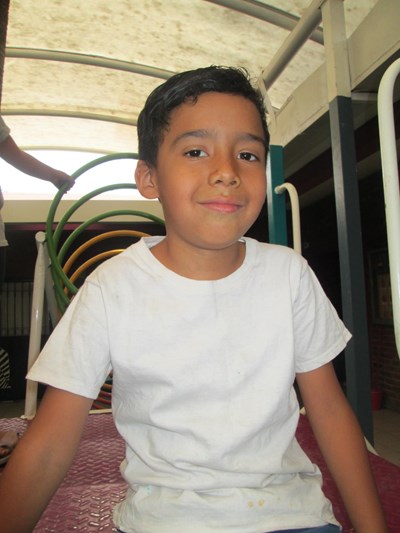 Help Edwin Alexander by becoming a child sponsor. Sponsoring a child is a rewarding and heartwarming experience.