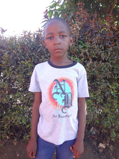 Help Paul by becoming a child sponsor. Sponsoring a child is a rewarding and heartwarming experience.