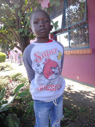 Help Elijah by becoming a child sponsor. Sponsoring a child is a rewarding and heartwarming experience.