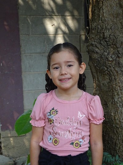 Help Emely Fabiola by becoming a child sponsor. Sponsoring a child is a rewarding and heartwarming experience.