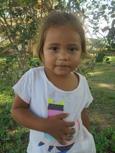 Help Emeli Rocia by becoming a child sponsor. Sponsoring a child is a rewarding and heartwarming experience.