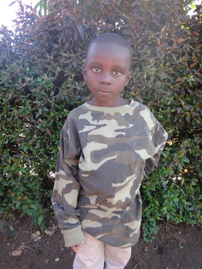 Help Brian by becoming a child sponsor. Sponsoring a child is a rewarding and heartwarming experience.