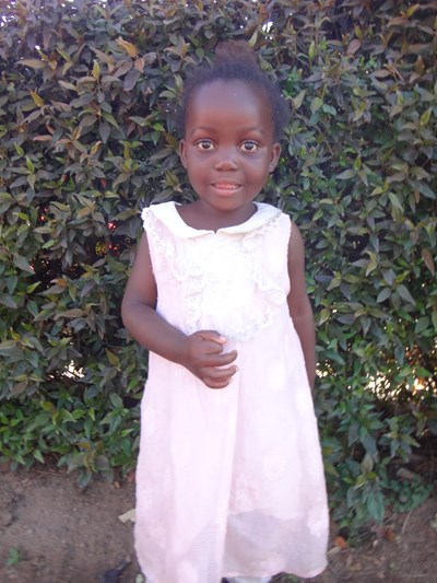 Help Annette by becoming a child sponsor. Sponsoring a child is a rewarding and heartwarming experience.