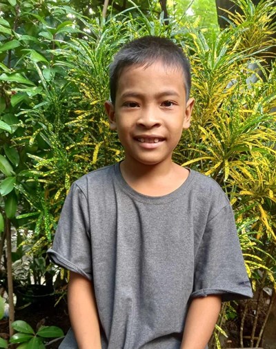 Help Jed Xian A. by becoming a child sponsor. Sponsoring a child is a rewarding and heartwarming experience.