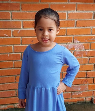 Help Antonella by becoming a child sponsor. Sponsoring a child is a rewarding and heartwarming experience.