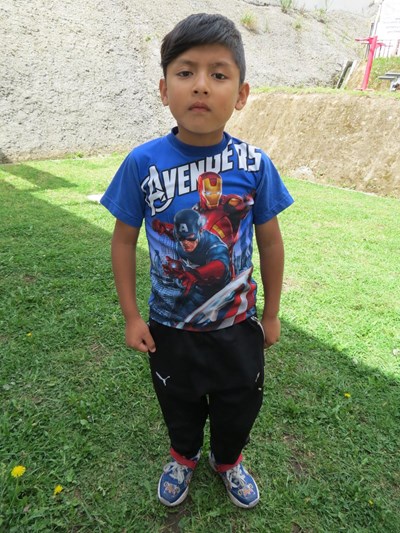 Help Ian Alejandro by becoming a child sponsor. Sponsoring a child is a rewarding and heartwarming experience.