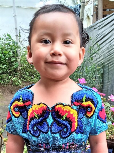 Help Heilyn Jazmín by becoming a child sponsor. Sponsoring a child is a rewarding and heartwarming experience.
