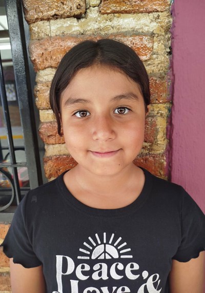 Help Valeria Lizeth by becoming a child sponsor. Sponsoring a child is a rewarding and heartwarming experience.