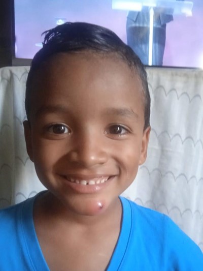 Help Darell Alexander by becoming a child sponsor. Sponsoring a child is a rewarding and heartwarming experience.