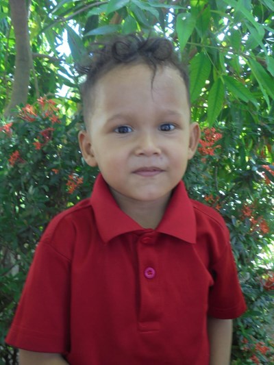 Help Alexis Alejandro by becoming a child sponsor. Sponsoring a child is a rewarding and heartwarming experience.