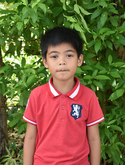 Help Adam Jay M. by becoming a child sponsor. Sponsoring a child is a rewarding and heartwarming experience.