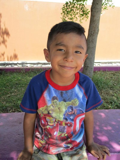 Help Jorge Rodrigo by becoming a child sponsor. Sponsoring a child is a rewarding and heartwarming experience.