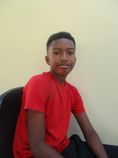 Help Edson Omarli by becoming a child sponsor. Sponsoring a child is a rewarding and heartwarming experience.