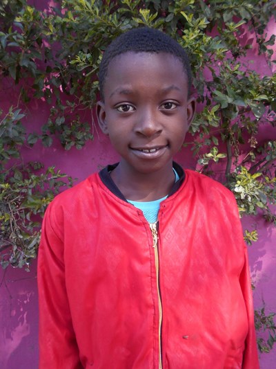 Help Philleo by becoming a child sponsor. Sponsoring a child is a rewarding and heartwarming experience.