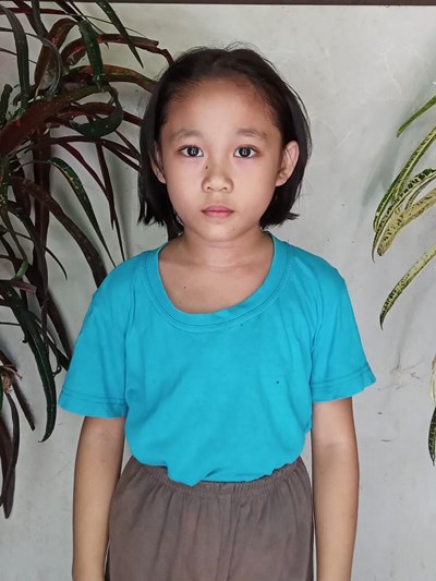 Help Ana Marie D. by becoming a child sponsor. Sponsoring a child is a rewarding and heartwarming experience.