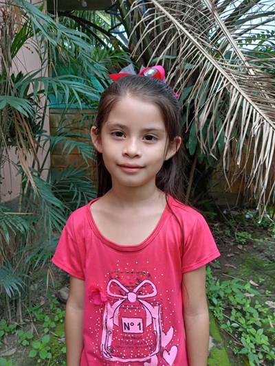 Help Maryuri Elizabeth by becoming a child sponsor. Sponsoring a child is a rewarding and heartwarming experience.