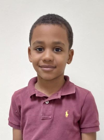 Help Ezequiel by becoming a child sponsor. Sponsoring a child is a rewarding and heartwarming experience.