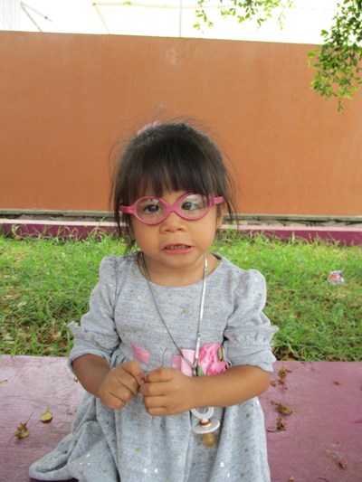 Help Paula Scalet by becoming a child sponsor. Sponsoring a child is a rewarding and heartwarming experience.
