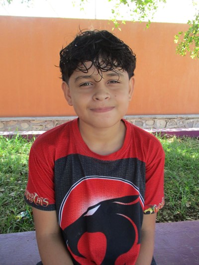 Help Ian Alexander by becoming a child sponsor. Sponsoring a child is a rewarding and heartwarming experience.