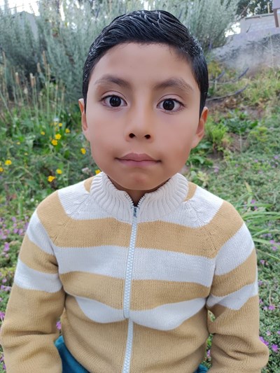 Help Alex Yadiel by becoming a child sponsor. Sponsoring a child is a rewarding and heartwarming experience.