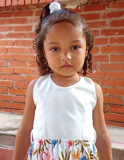 Help Mariana by becoming a child sponsor. Sponsoring a child is a rewarding and heartwarming experience.