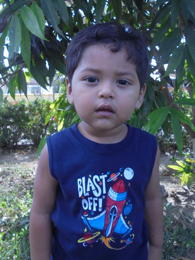 Help Ian Gael by becoming a child sponsor. Sponsoring a child is a rewarding and heartwarming experience.