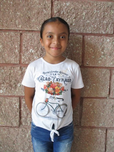 Help Shelsy Ariana by becoming a child sponsor. Sponsoring a child is a rewarding and heartwarming experience.