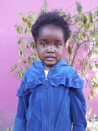 Help Alicia Alinase by becoming a child sponsor. Sponsoring a child is a rewarding and heartwarming experience.