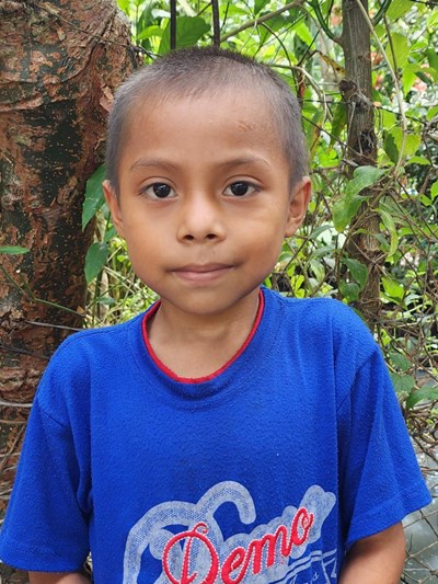 Help Francisco Rafael by becoming a child sponsor. Sponsoring a child is a rewarding and heartwarming experience.