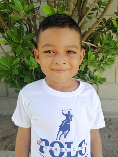 Help Mario Isaac by becoming a child sponsor. Sponsoring a child is a rewarding and heartwarming experience.