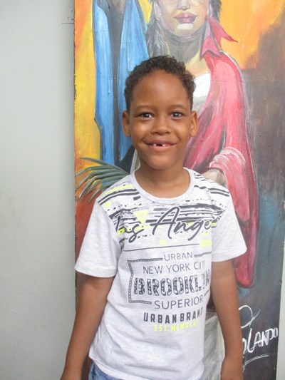 Help Dahian Jeferson by becoming a child sponsor. Sponsoring a child is a rewarding and heartwarming experience.