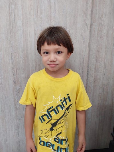 Help Fredis Jose by becoming a child sponsor. Sponsoring a child is a rewarding and heartwarming experience.