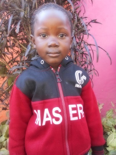 Help Sara by becoming a child sponsor. Sponsoring a child is a rewarding and heartwarming experience.