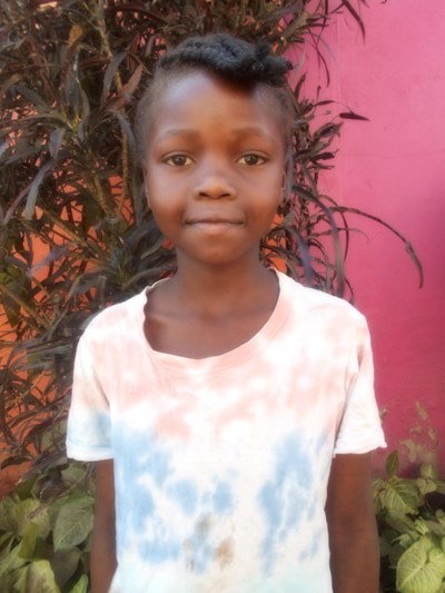 Help Mable by becoming a child sponsor. Sponsoring a child is a rewarding and heartwarming experience.