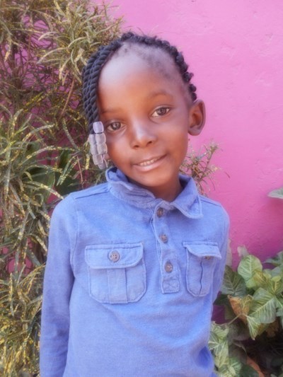 Help Beauty by becoming a child sponsor. Sponsoring a child is a rewarding and heartwarming experience.